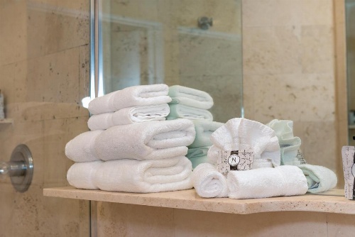 Whitelaw Hotel image 30